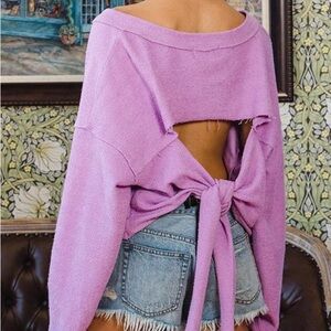 Lavender tie pullover crop top